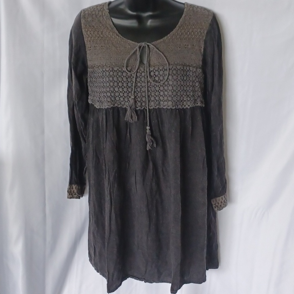 Crosstree Lane Boho Mini Dress, stonewash black/gray, lined, M, 19" ptp, 32" lg
